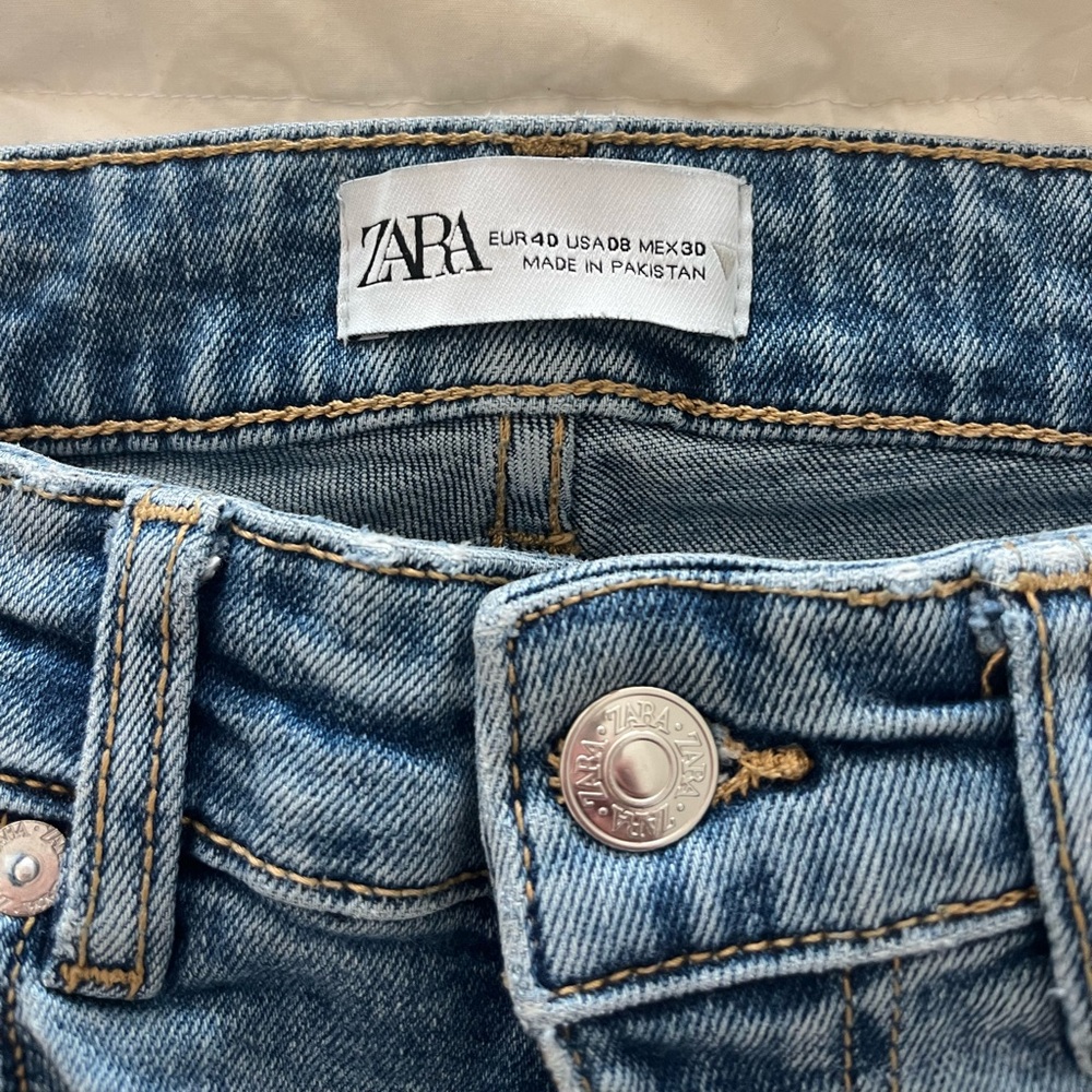 Zara Light Blue Denim Jeans